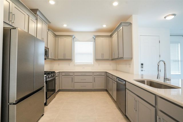 16117 ISOLA PLACE, Bradenton, FL 34211