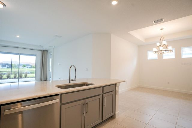 16117 ISOLA PLACE, Bradenton, FL 34211