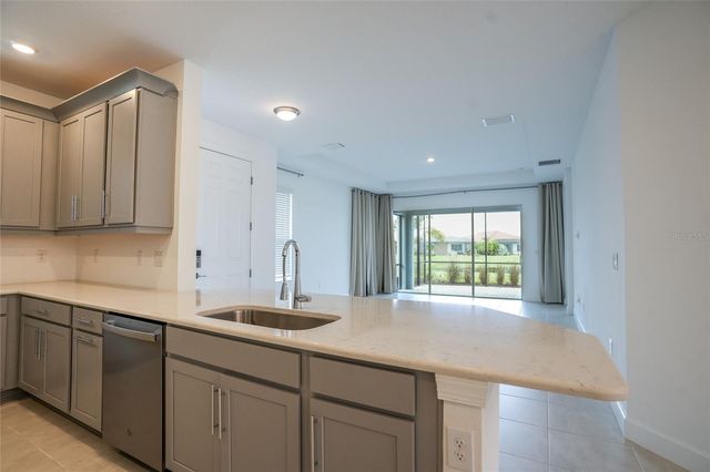 16117 ISOLA PLACE, Bradenton, FL 34211