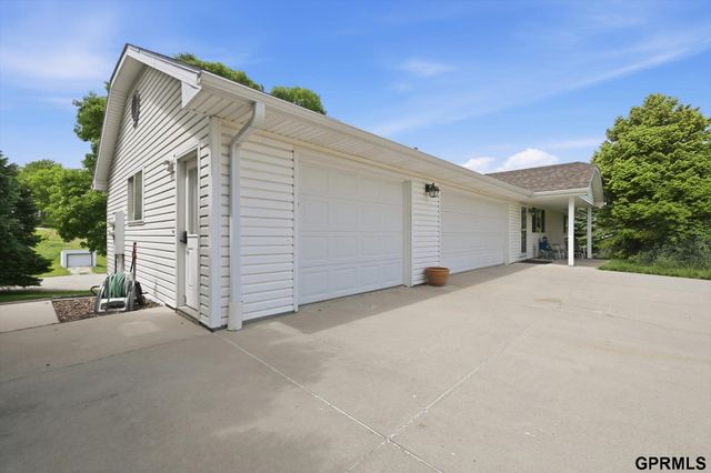 13238 Bluebird Lane, Council Bluffs, IA 51503