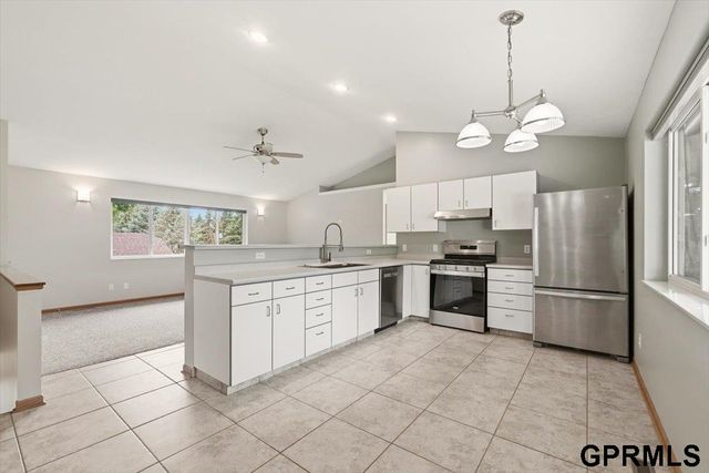 13238 Bluebird Lane, Council Bluffs, IA 51503