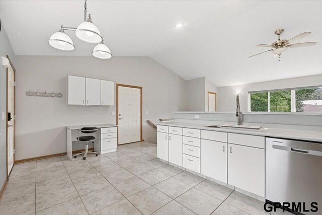 13238 Bluebird Lane, Council Bluffs, IA 51503