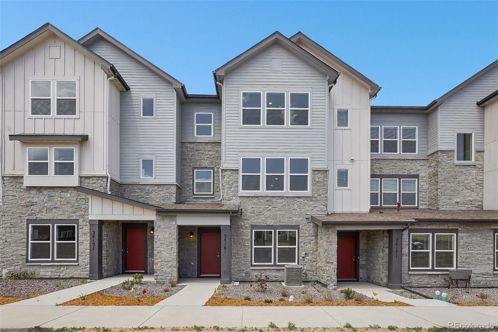 24161 E 54th Place, Aurora, CO 80019