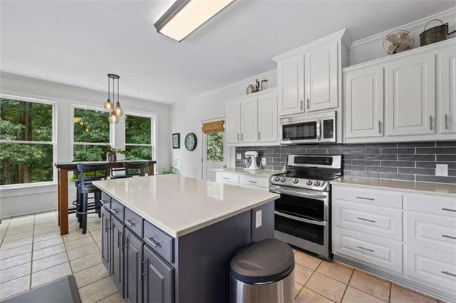 3040 Venable Lane, Dacula, GA 30019