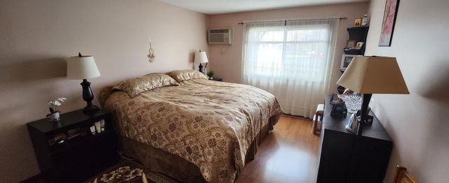 2800 Hillsboro Avenue N 111, New Hope, MN 55427