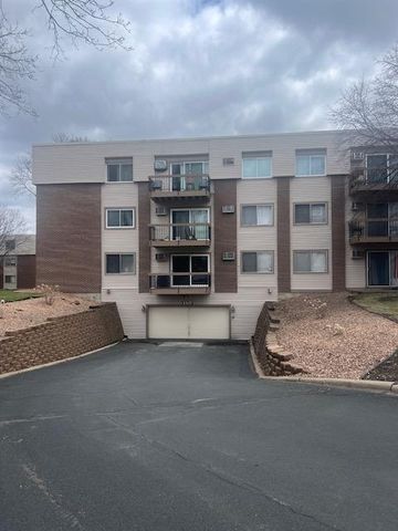 2800 Hillsboro Avenue N 111, New Hope, MN 55427