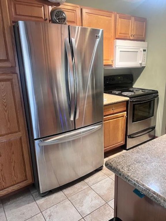 2800 Hillsboro Avenue N 111, New Hope, MN 55427 — photo 4