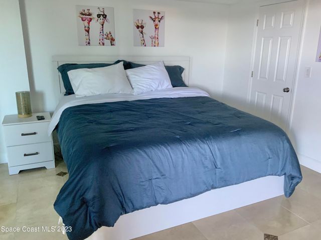 877 N Highway A1a 202, Indialantic, FL 32903