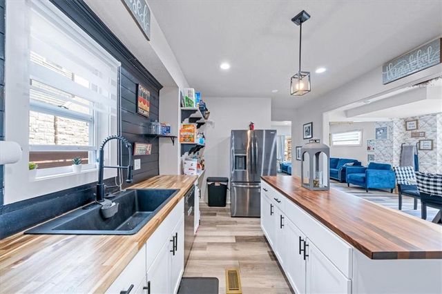 4130 Troost Avenue, Kansas City, MO 64110