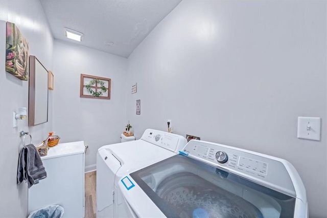 4130 Troost Avenue, Kansas City, MO 64110