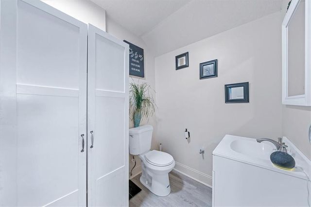 4130 Troost Avenue, Kansas City, MO 64110