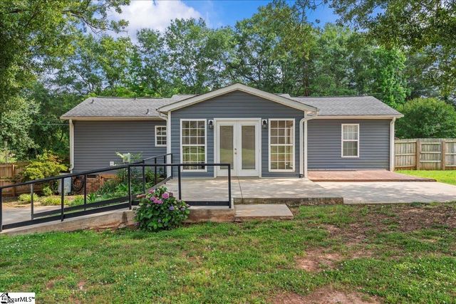 13 Williams Road, Taylors, SC 29687