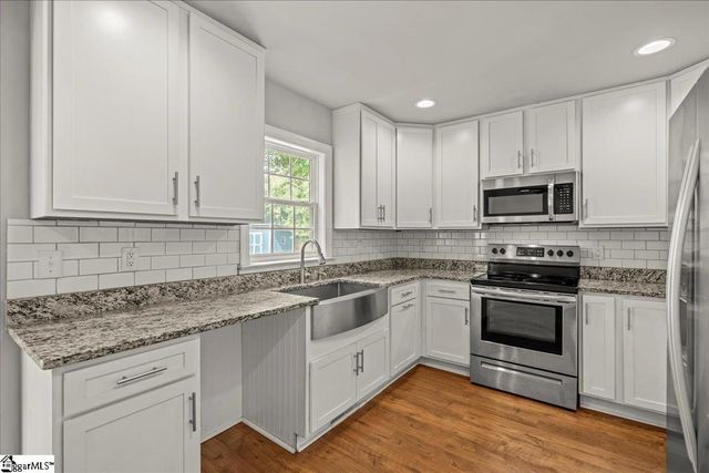13 Williams Road, Taylors, SC 29687