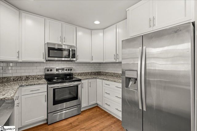 13 Williams Road, Taylors, SC 29687