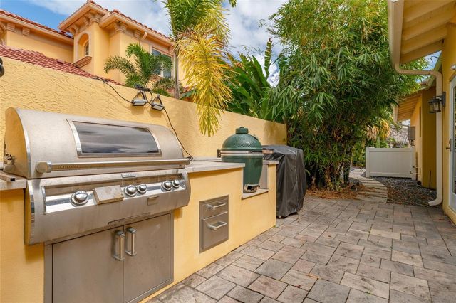 330 Royal Plaza Drive, Fort Lauderdale, FL 33301
