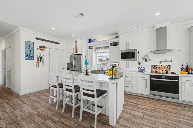 11301 Bayside BLVD, Fort Myers Beach, FL 33931