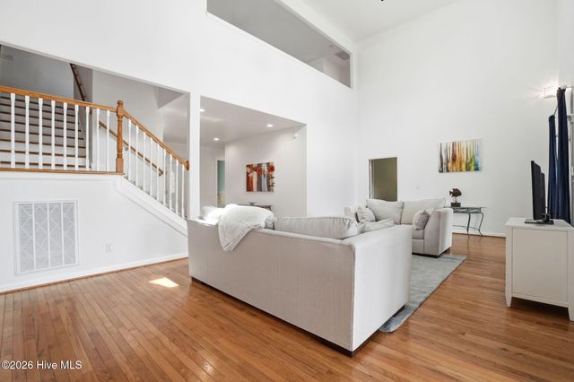 1567 Colonist Square SW, Ocean Isle Beach, NC 28469