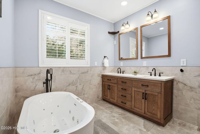 1567 Colonist Square SW, Ocean Isle Beach, NC 28469