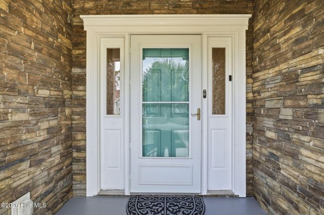 1567 Colonist Square SW, Ocean Isle Beach, NC 28469