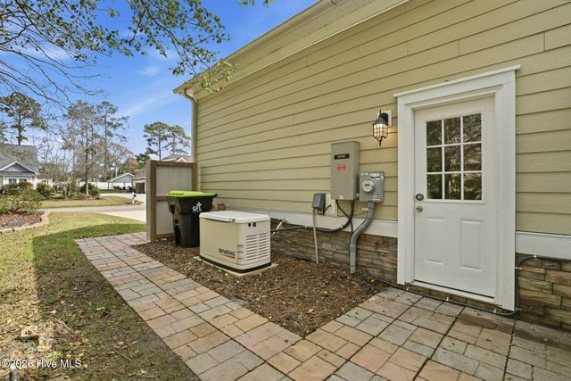 1567 Colonist Square SW, Ocean Isle Beach, NC 28469