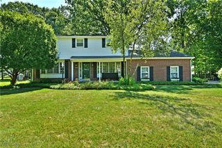 2012 Crestwood Boulevard, Youngstown, OH 44505