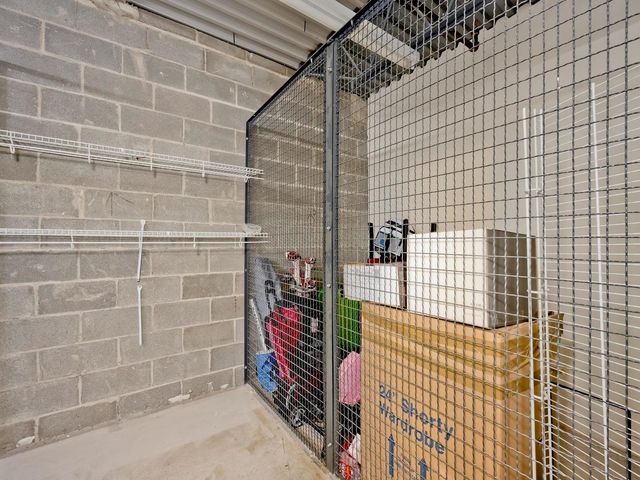 1800 Dewes Street 305, Glenview, IL 60025