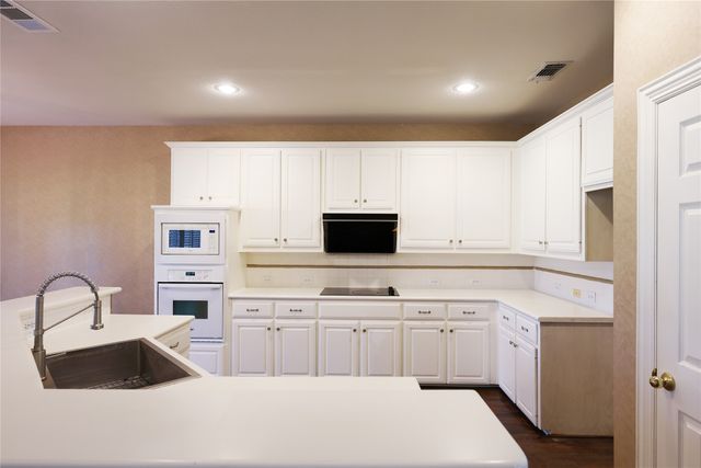 2712 Northview Drive, Mckinney, TX 75072