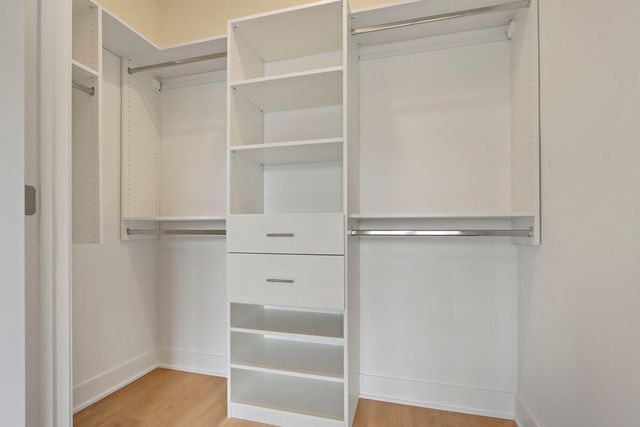 150 Washington Street 150, Barrington, IL 60010