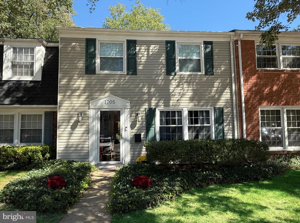 1705 FILLMORE CT, Crofton, MD 21114