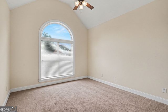 1086 Rowanshyre Circle, Mcdonough, GA 30253