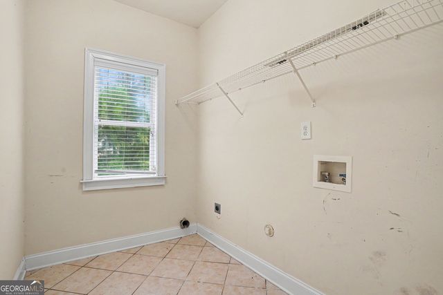 1086 Rowanshyre Circle, Mcdonough, GA 30253