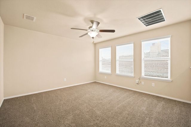 3015 Cassinia Parkway, Heartland, TX 75126