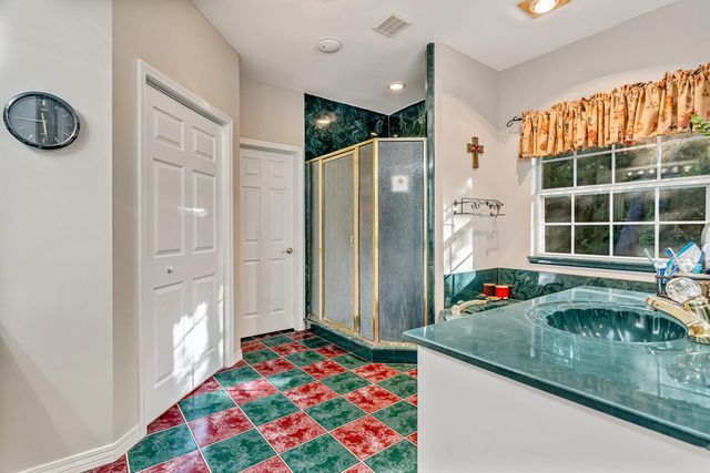 500 Greenway Cove, Niceville, FL 32578
