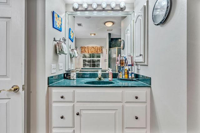 500 Greenway Cove, Niceville, FL 32578
