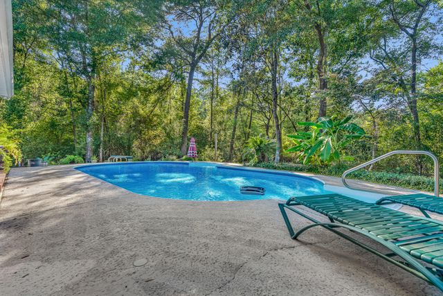 500 Greenway Cove, Niceville, FL 32578