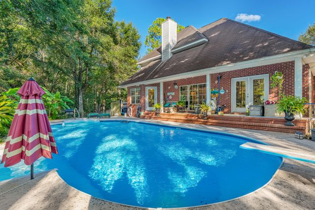 500 Greenway Cove, Niceville, FL 32578