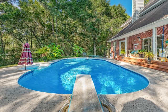 500 Greenway Cove, Niceville, FL 32578