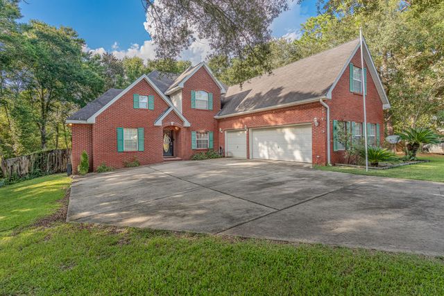 500 Greenway Cove, Niceville, FL 32578