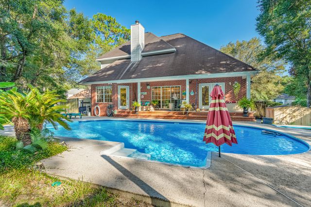 500 Greenway Cove, Niceville, FL 32578