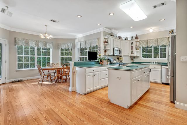 500 Greenway Cove, Niceville, FL 32578