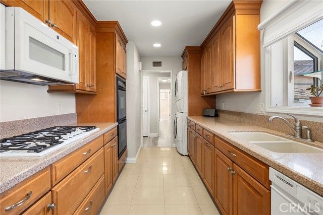 470 N Palm Street, La Habra, CA 90631