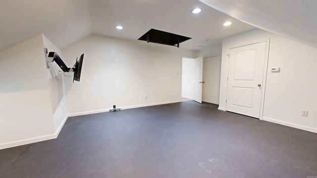 1 Kanis Creek Place, Little Rock, AR 72223