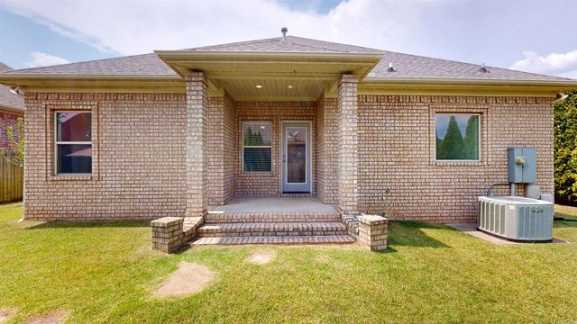 1 Kanis Creek Place, Little Rock, AR 72223