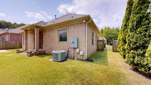 1 Kanis Creek Place, Little Rock, AR 72223