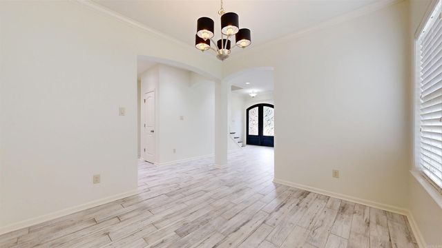 1 Kanis Creek Place, Little Rock, AR 72223
