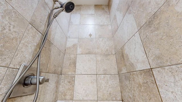 1 Kanis Creek Place, Little Rock, AR 72223
