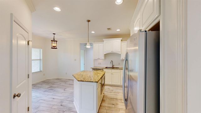 1 Kanis Creek Place, Little Rock, AR 72223
