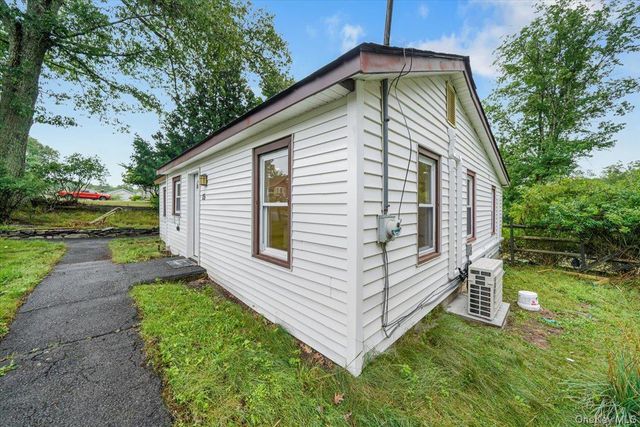 15 Old Westbrookville Road, Wurtsboro, NY 12790