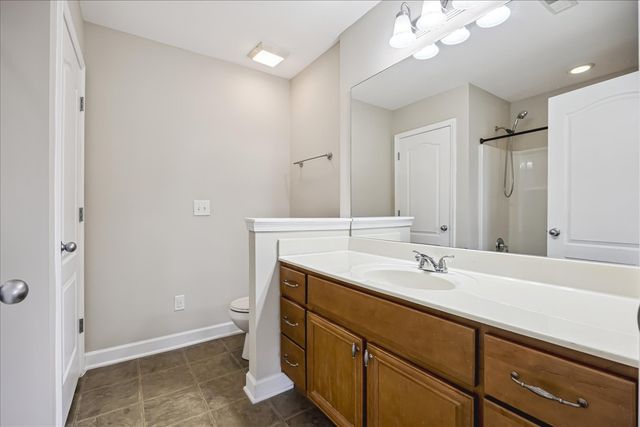 1317 Knoll Ln, Lebanon, TN 37087