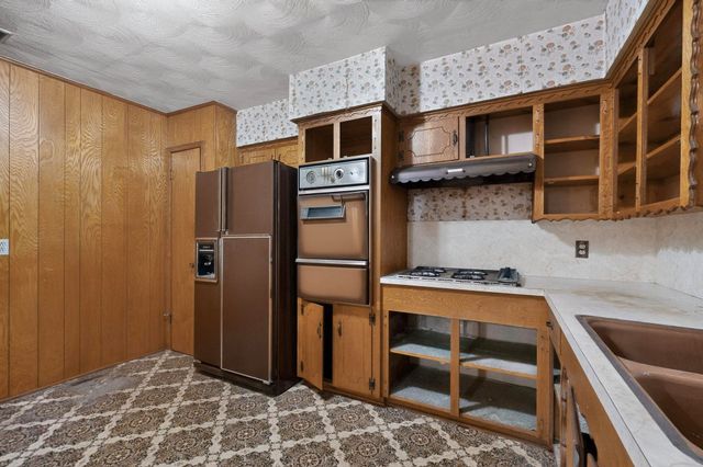 9229 Bentham Court, Dallas, TX 75227